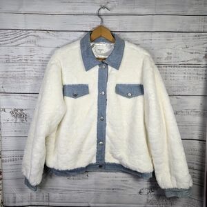 Andrée by Unit Teddy Jacket with Denim Trim Womens Size Small White & Blue NWT